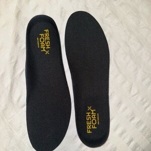New Balance Insoles M12 NWOT
